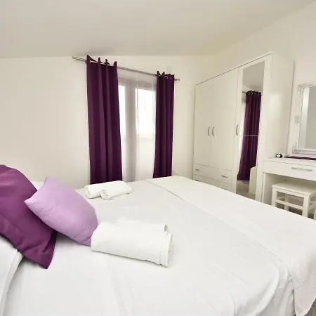 Tome Apartment